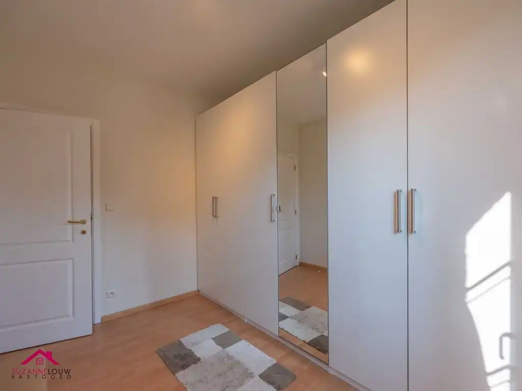 Meergezinswoning in gesloten bebouwing foto 8