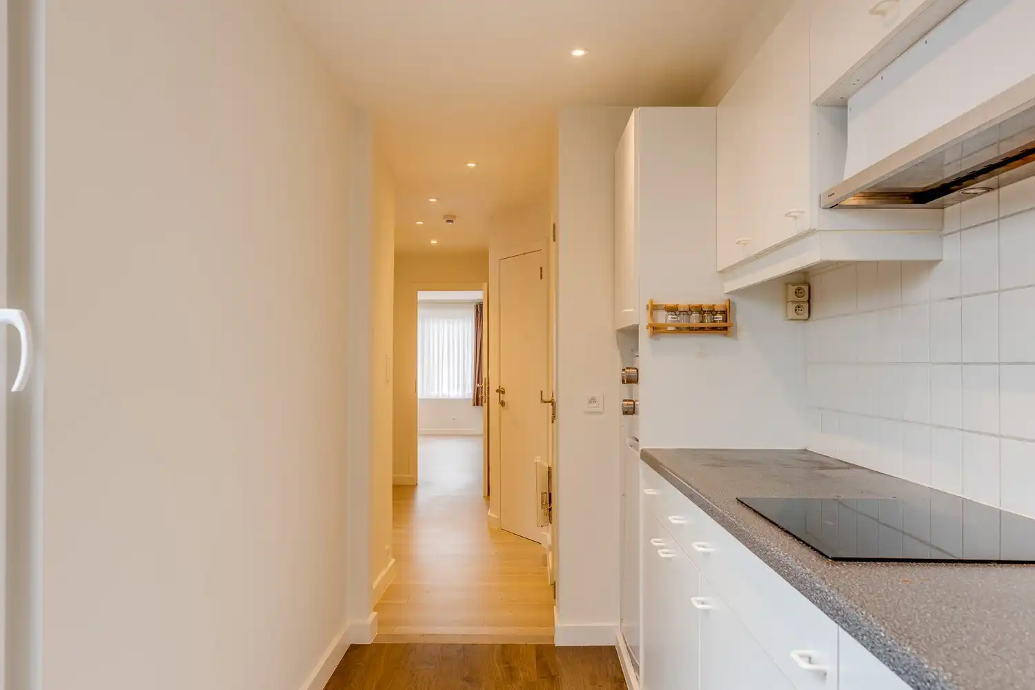 Prachtig appartement met garage foto 11