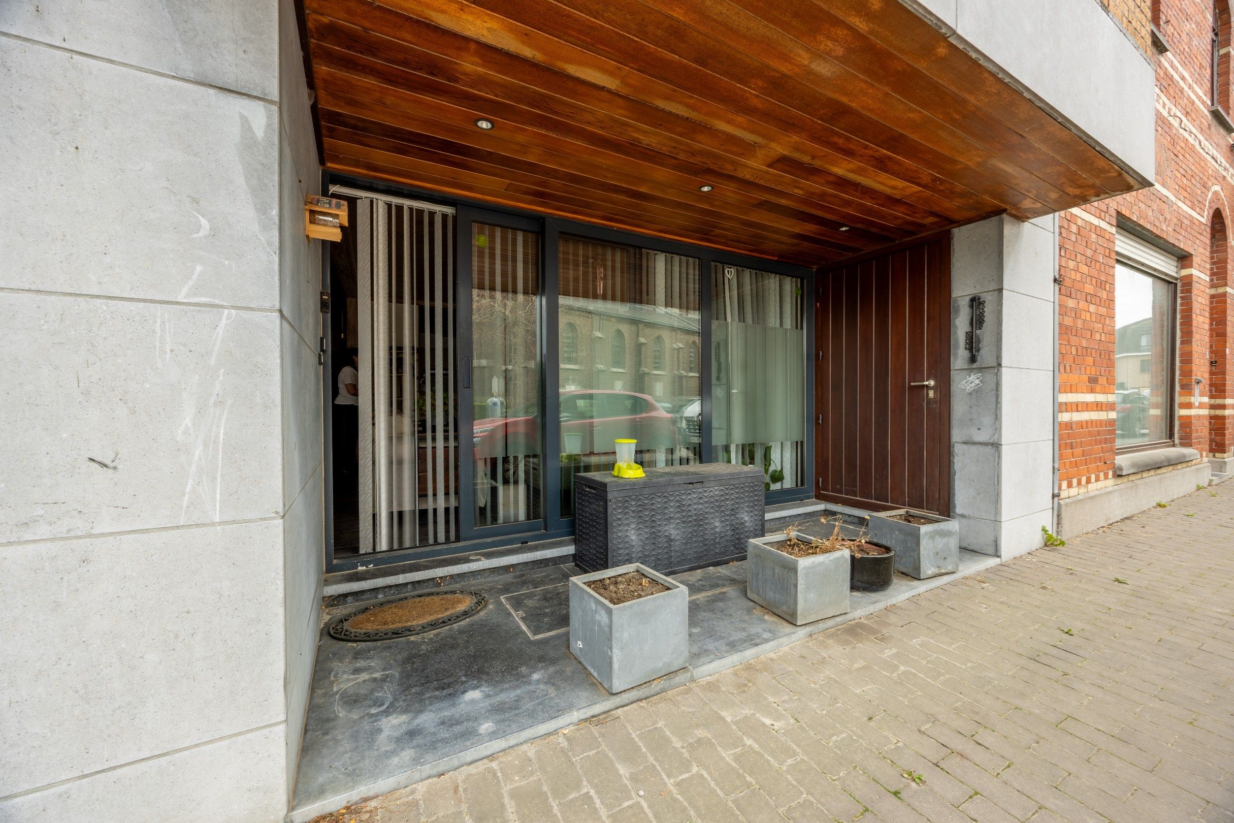 RUIM GELIJKVLOERS APPARTEMENT  foto 4