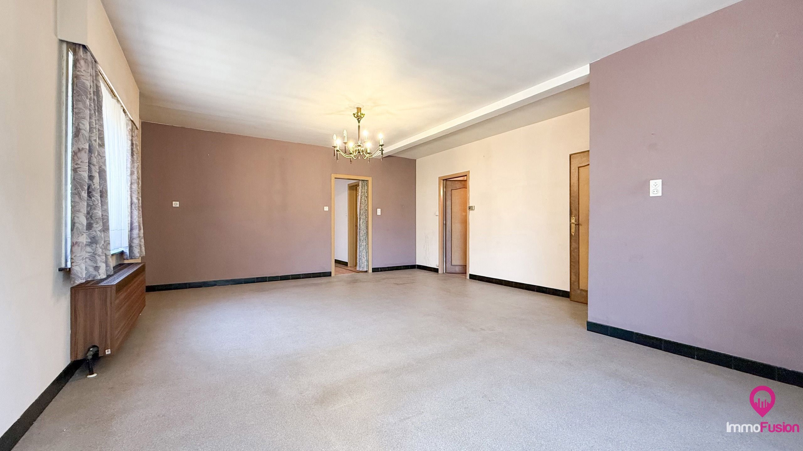 Splitlevel woning met 3 slaapkamers en ruime werkplaats!  foto 6