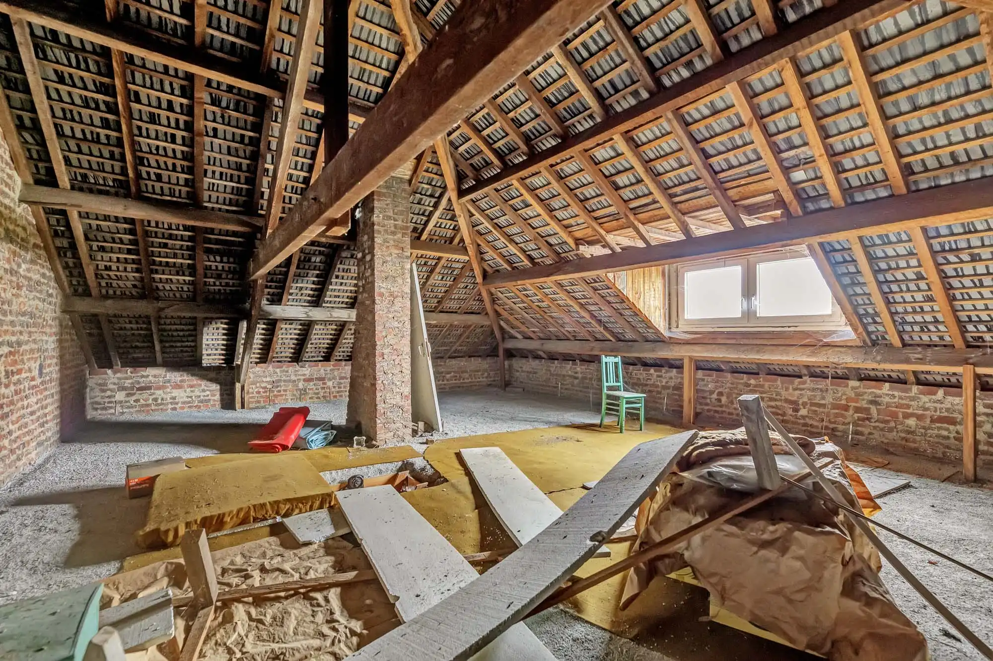 Goed onderhouden gelijkvloerse woning met garage en tuin foto 18