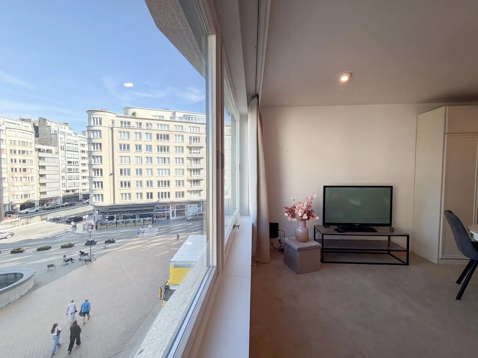 Gezellige en instapklare studio pal aan zee in hartje centrum foto 3