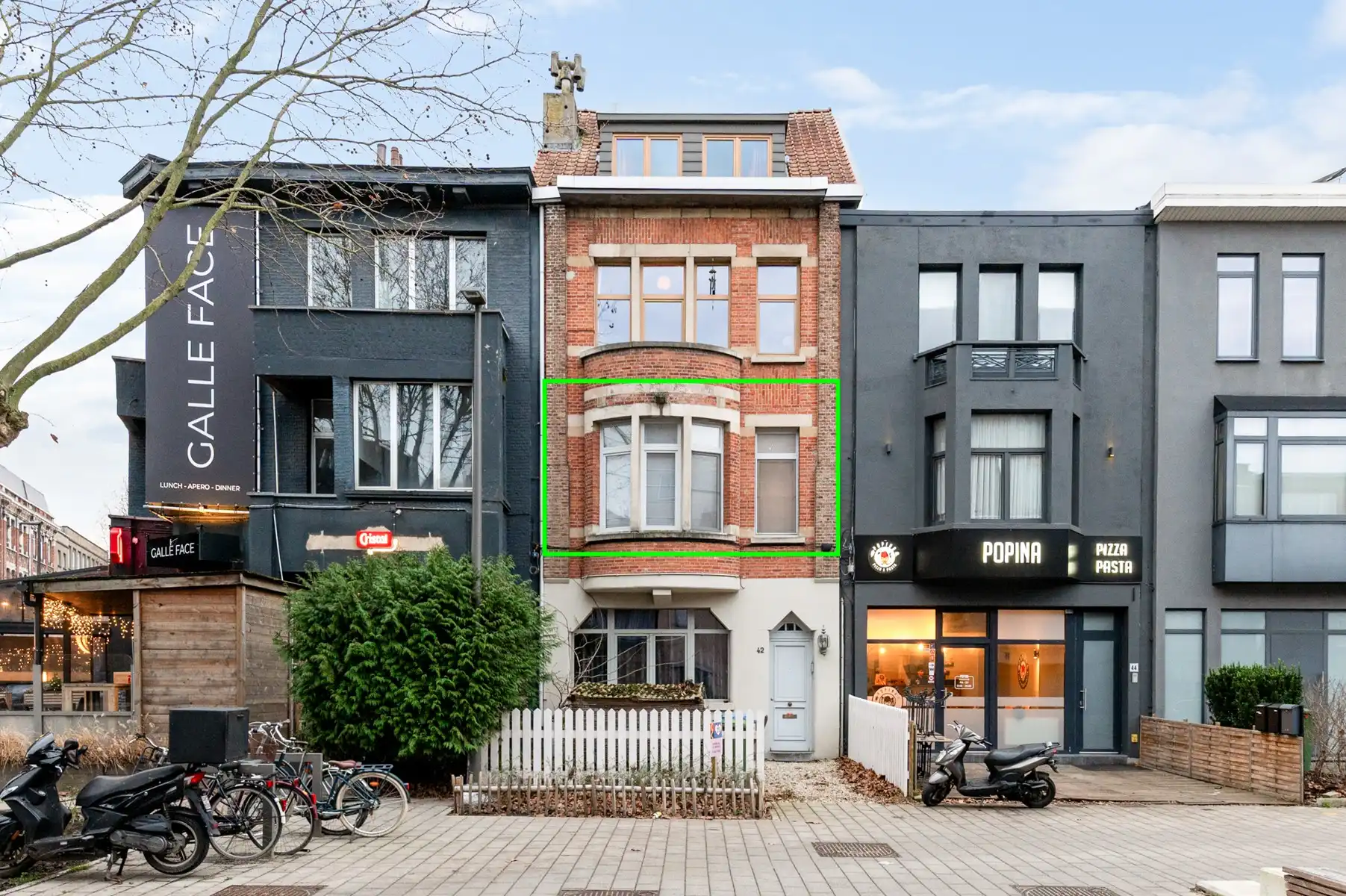 Instapklaar en energiezuinig appartement op uitstekende ligging foto {{pictureIndex}}