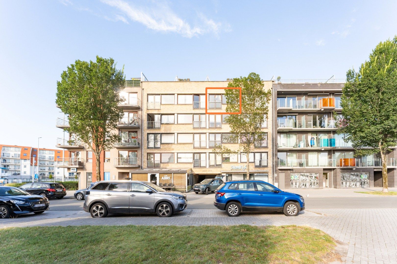 Te renoveren 1-slaapkamerappartement met uitzicht foto 12