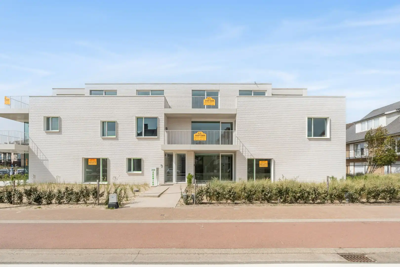 Luxe appartementen te Koksijde: 8 Standaard appartementen met 2-3 slaapkamers en 89-114 m2 bewoonbare oppervlakte foto 3
