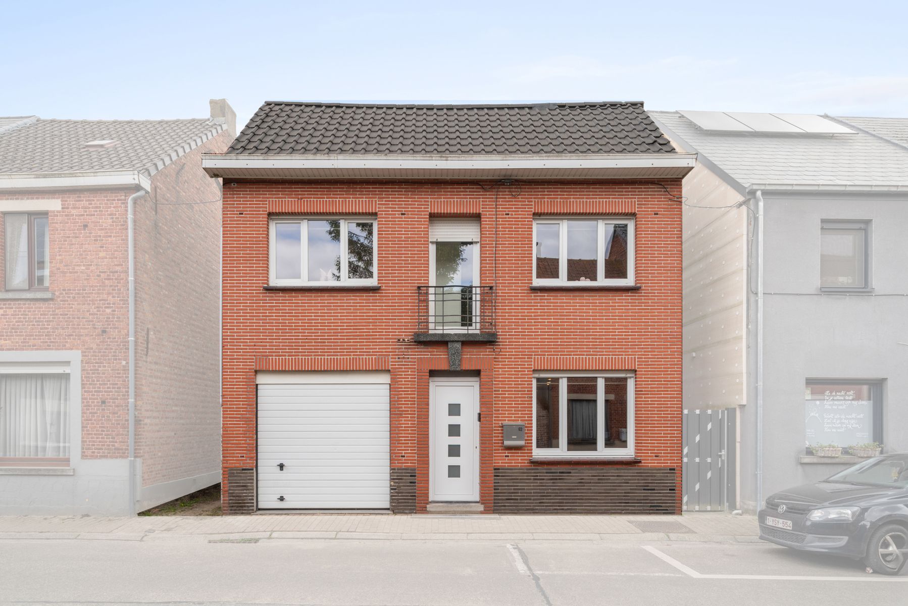 Instapklare woning nabij centrum Schellebelle foto {{pictureIndex}}