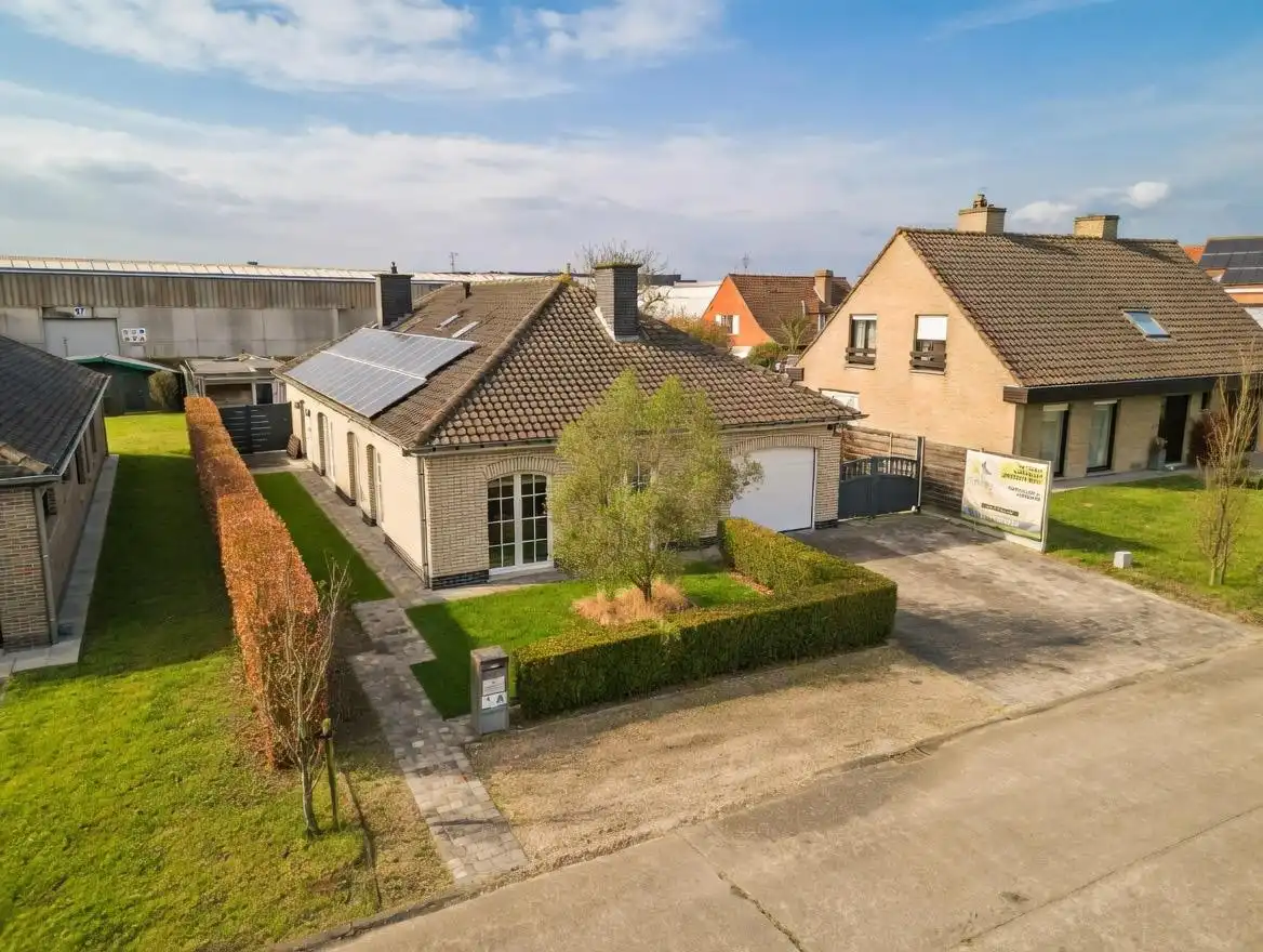 Villa te koop Guldensporenlaan 37 - 8790 Waregem