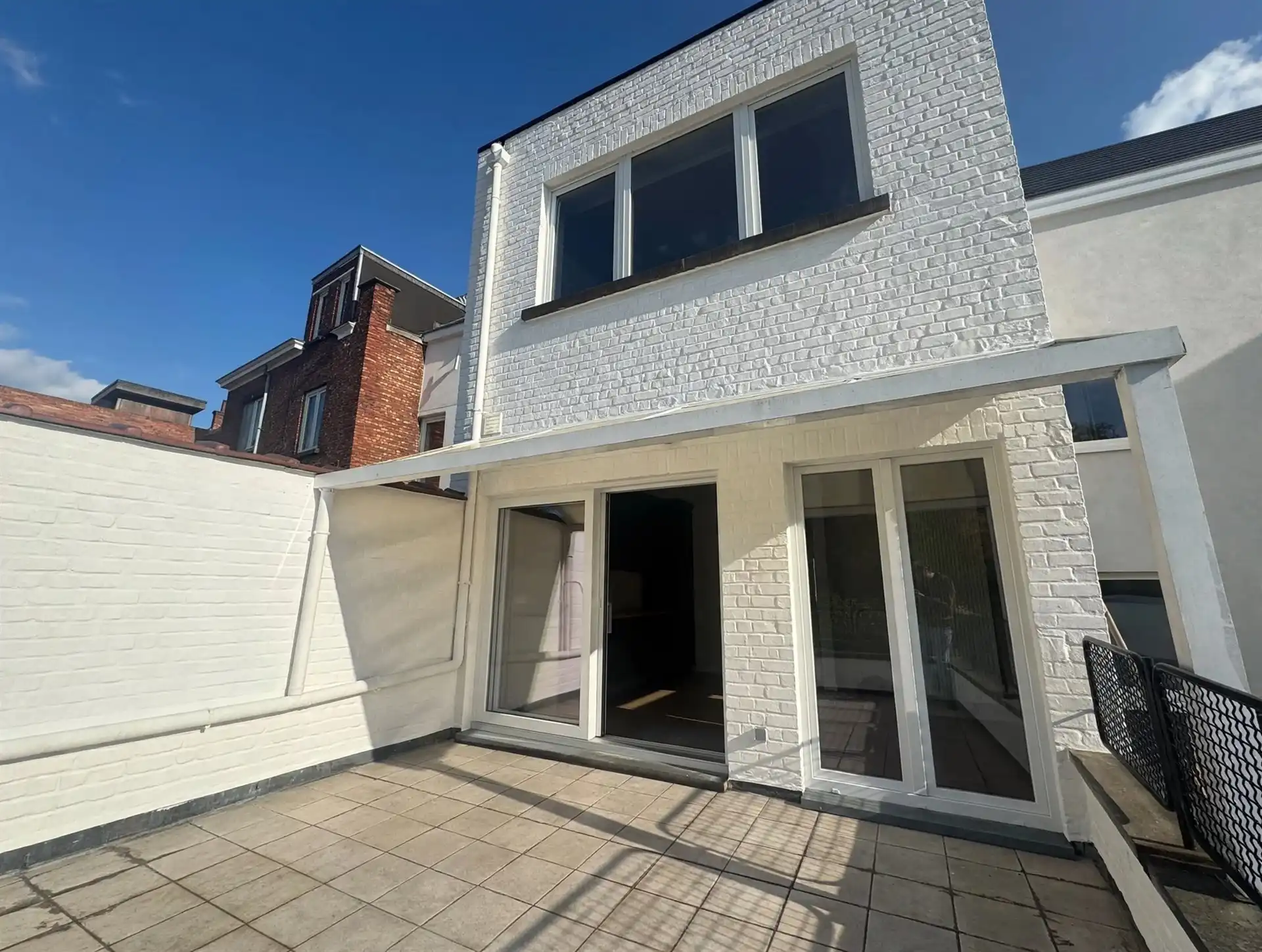 Prachtig gerenoveerde woning op toplocatie aan het Keizersplein in Aalst foto 7