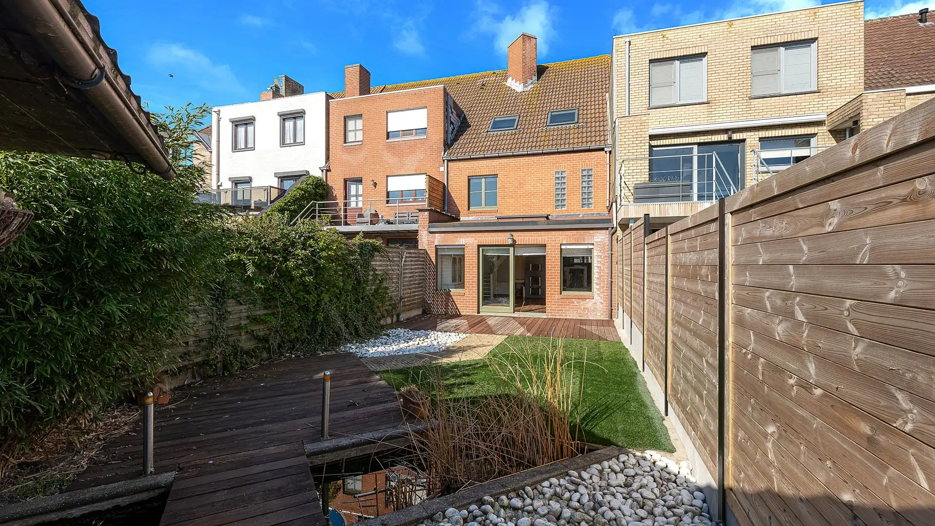 Leuke stadswoning met zonnige tuin te Heist foto 6
