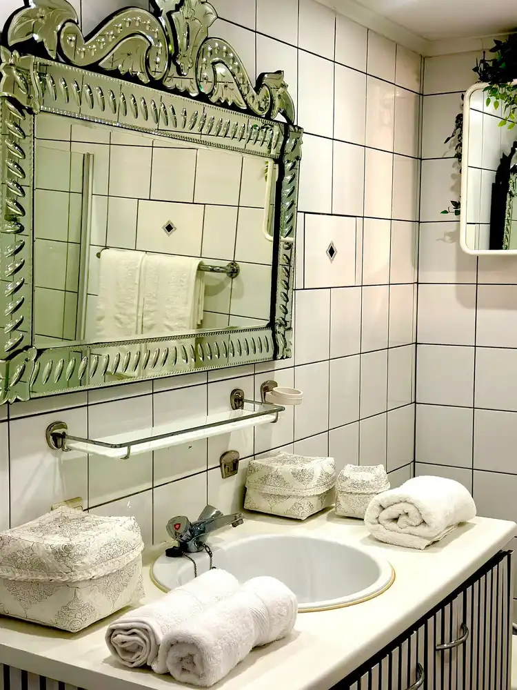 Vergund guesthouse op toplocatie Antwerpen-Zuid – 4 luxueuze suites, dubbele garage en sterk exploitatiepotentieel foto 35