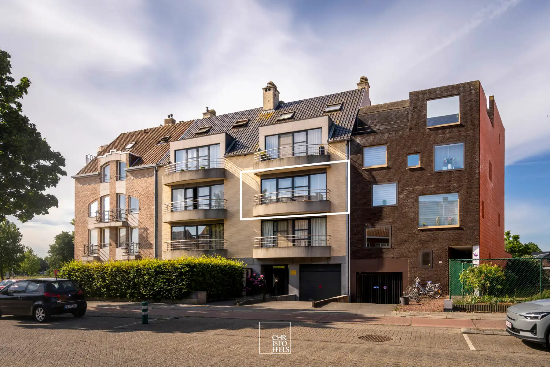 Ruim één slaapkamer appartement aan de stadsrand in Hasselt! foto 13