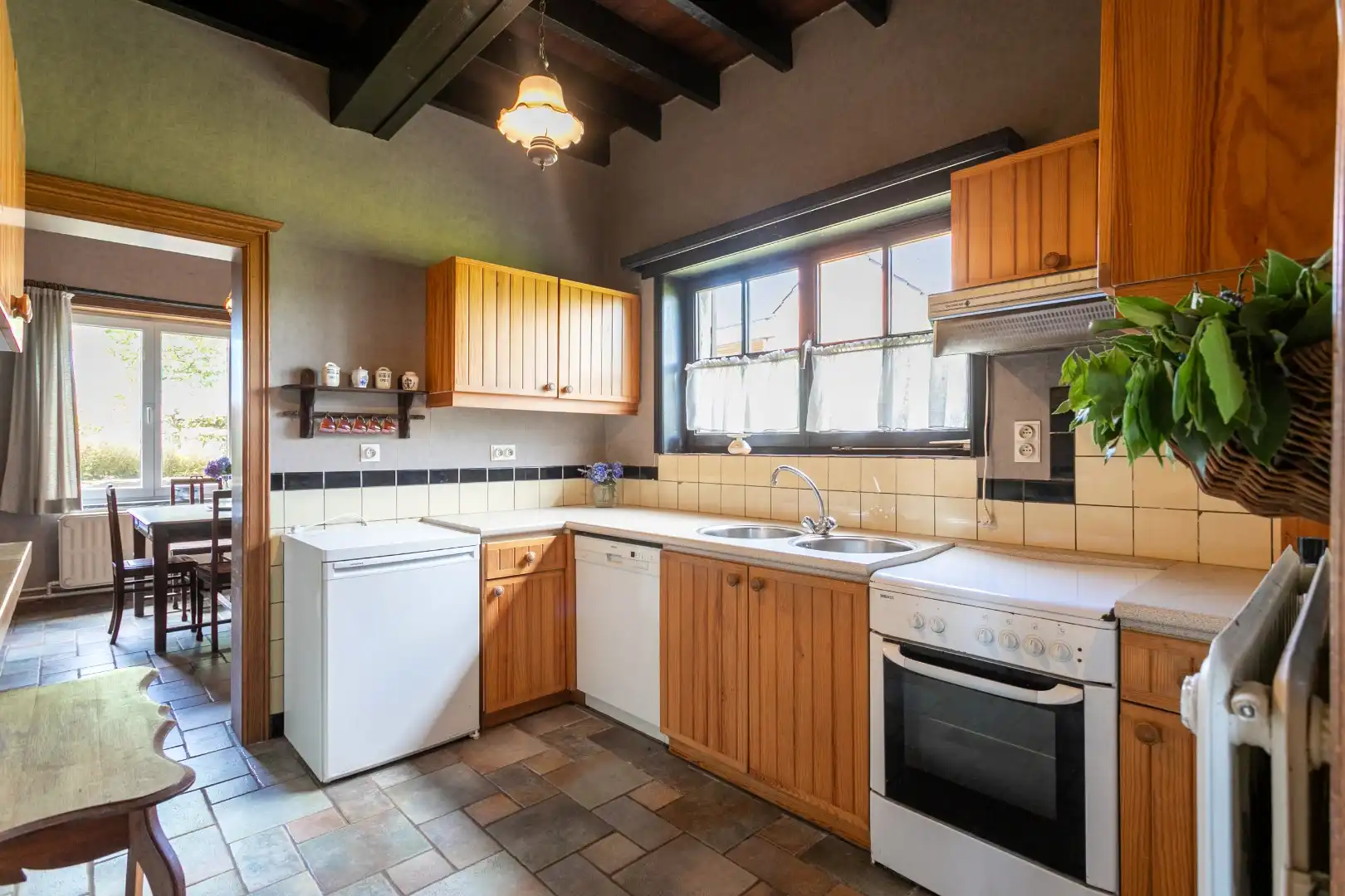 Charmante woning met karaktervolle binnenkoer te Beert foto 15