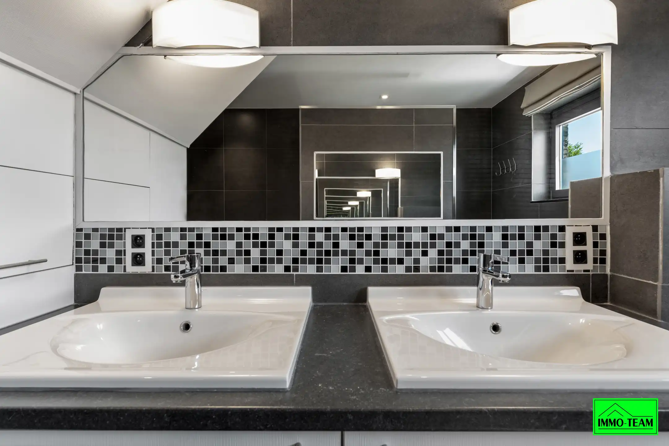 Instapklare gezinswoning met luxe afwerking in Denderleeuw.  foto 19