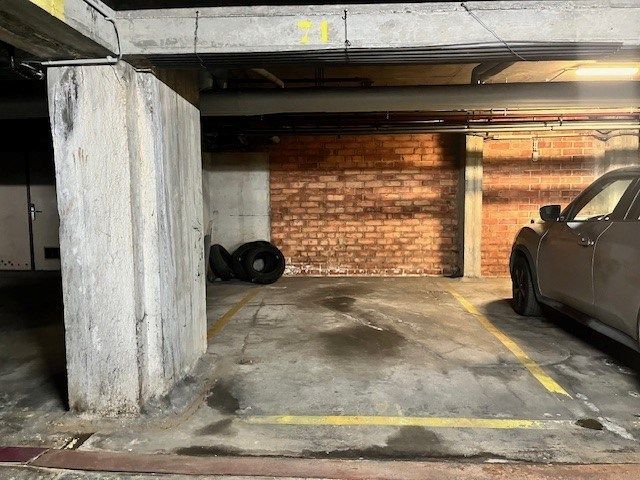 Riant 3 slpk appartement met terras en parkeerplaatsen foto 19