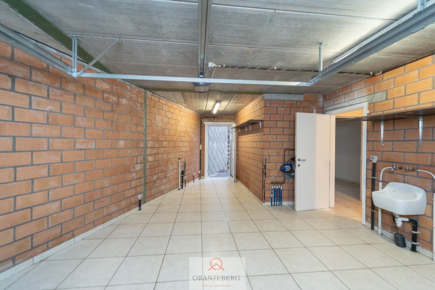 Lichtrijke bel-étage woning met garage en tuin te Lievegem - Waarschoot foto 33