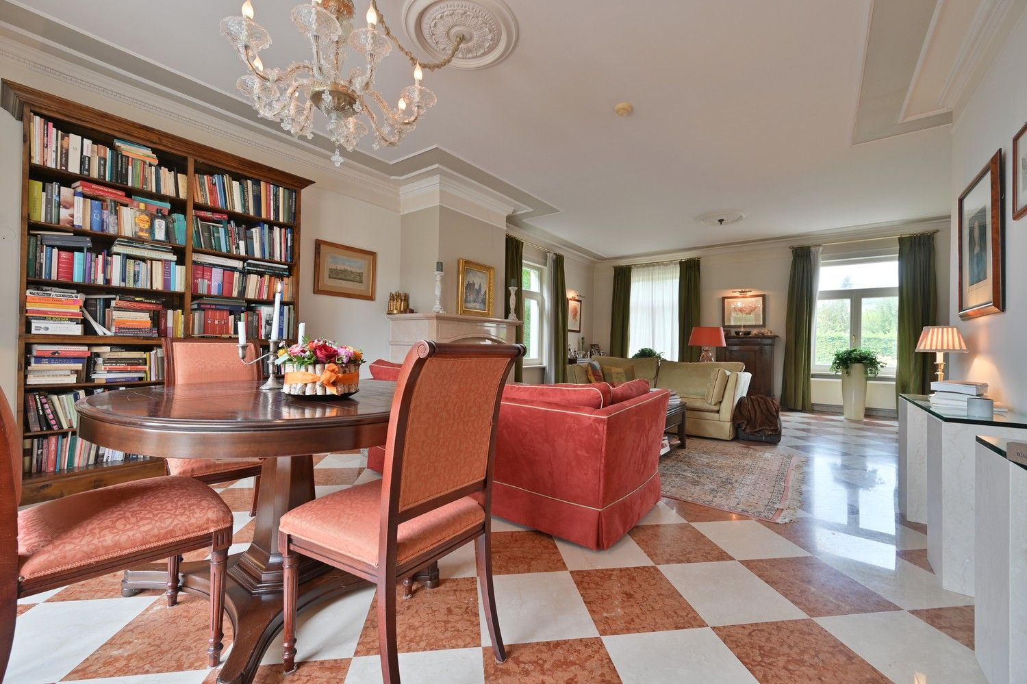 Exclusieve villa in geliefde villawijk Kiewitheide foto 12