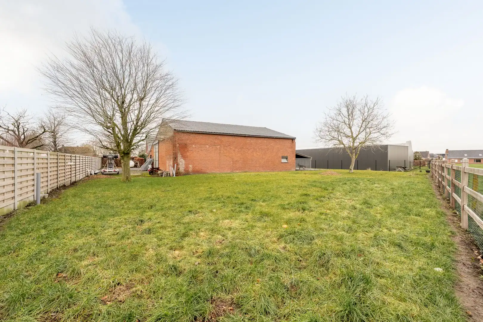 Woning met vernieuwde loods in Gits foto 19