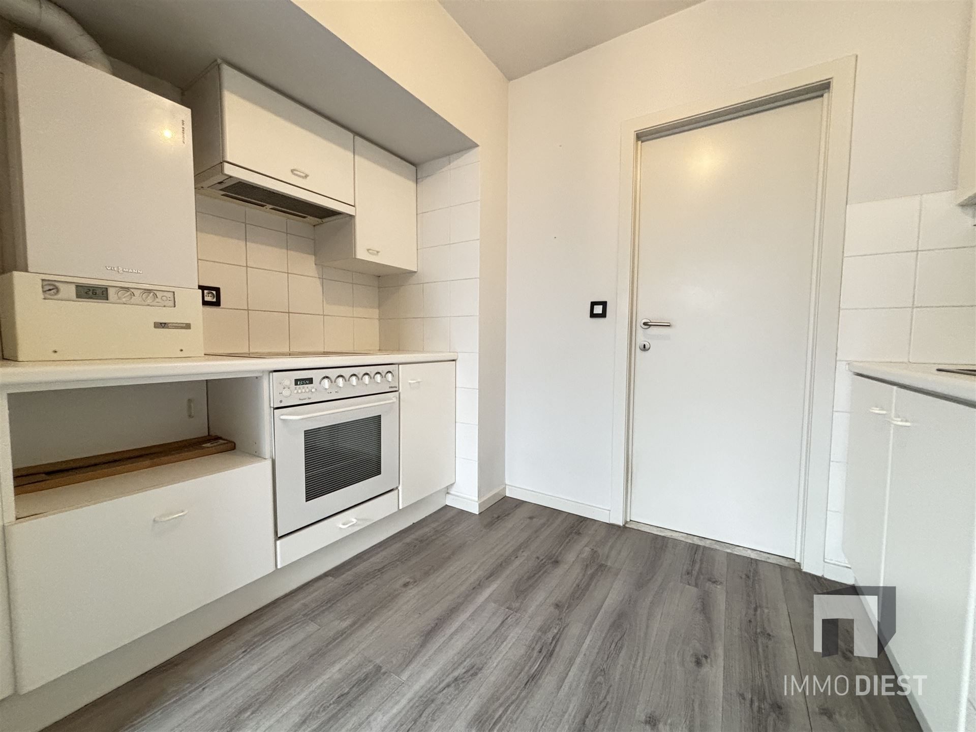 Lichtrijke studio dichtbij het centrum van Tessenderlo foto 6