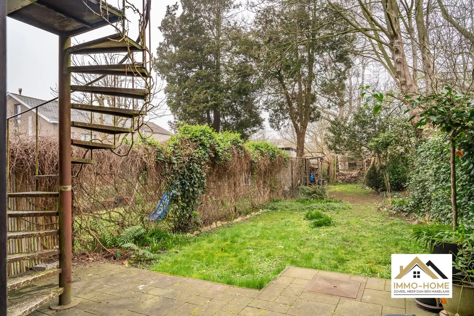 Ruime instapklare woning op toplocatie!   foto 14