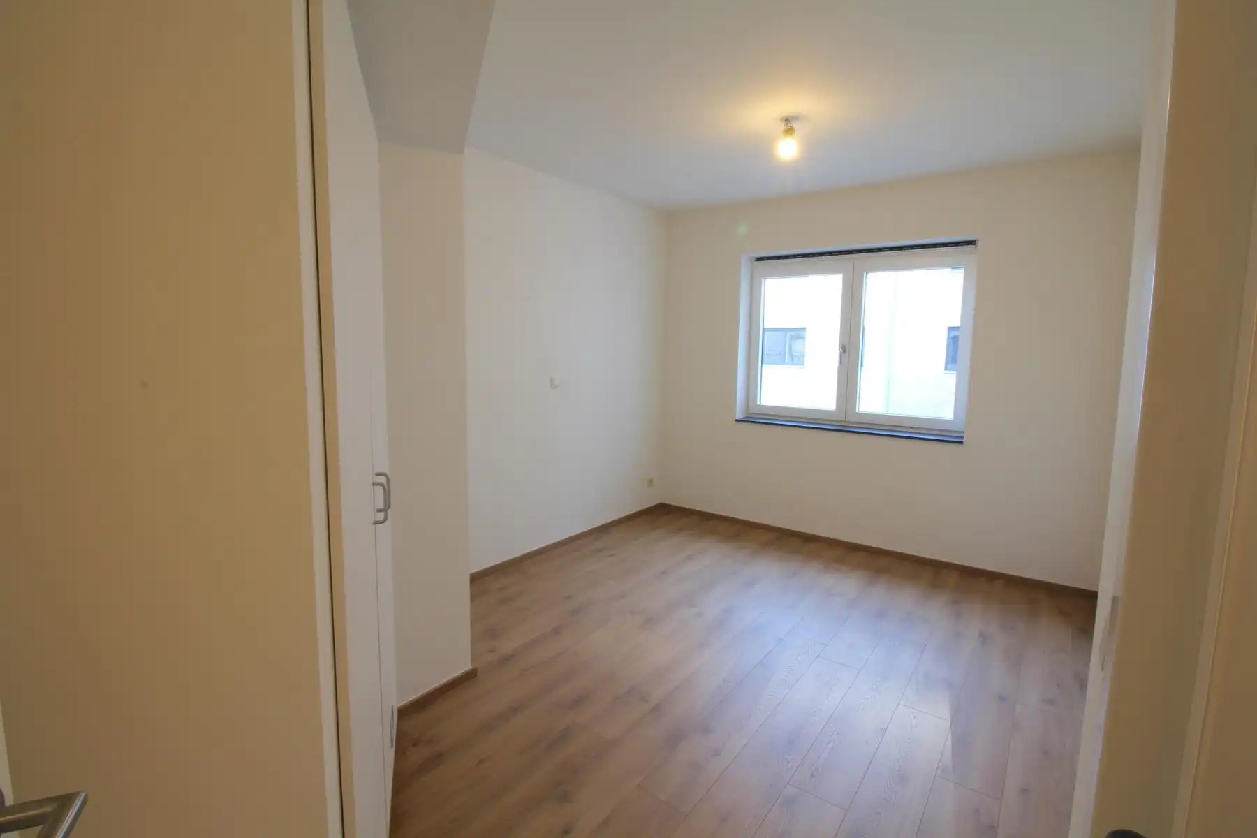 Nieuwbouwappartement (1ste V) met 2 slaapkamers en zonneterras foto 13