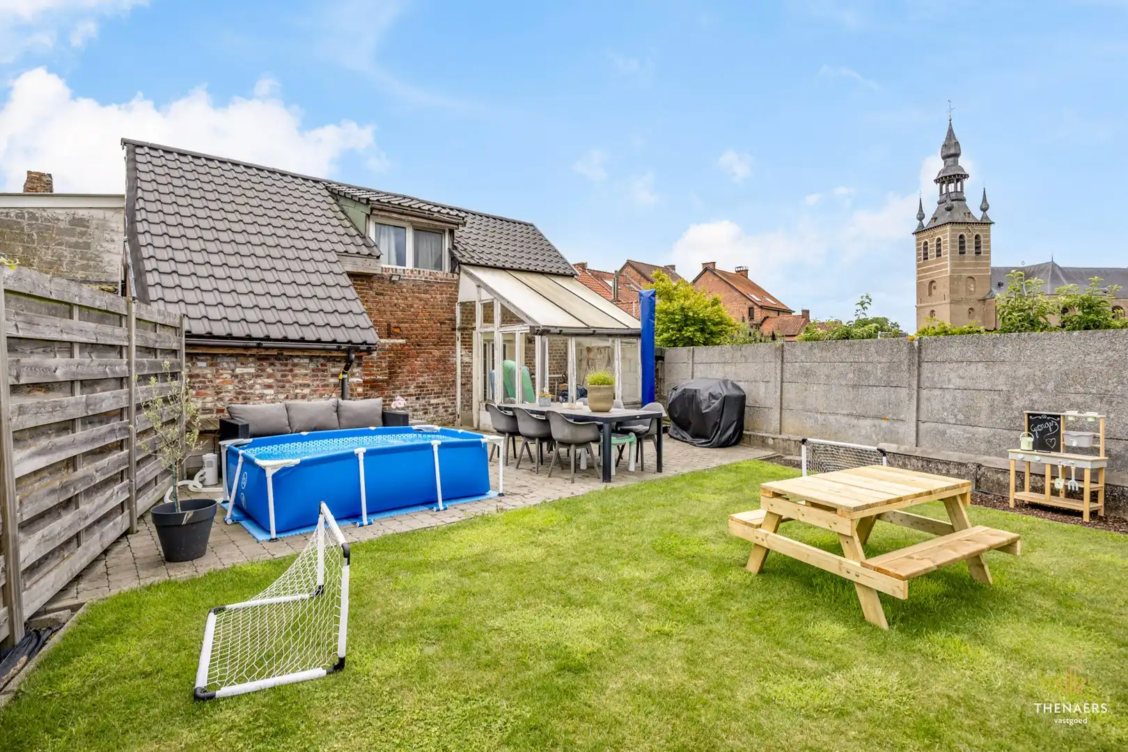 Karaktervolle hoevewoning met 3 slaapkamers, gezellige binnenkoer en tuin op een perceel van 370 m². foto 32