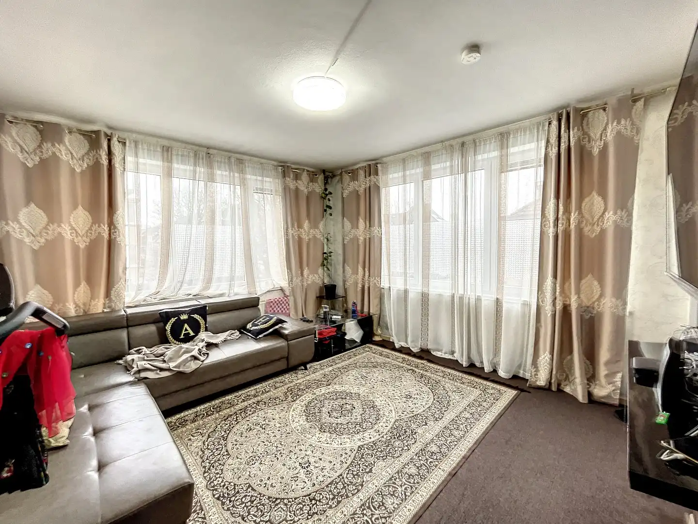 Opbrengsteigendom in rustige woonwijk bestaande uit 4 appartementen. foto 6