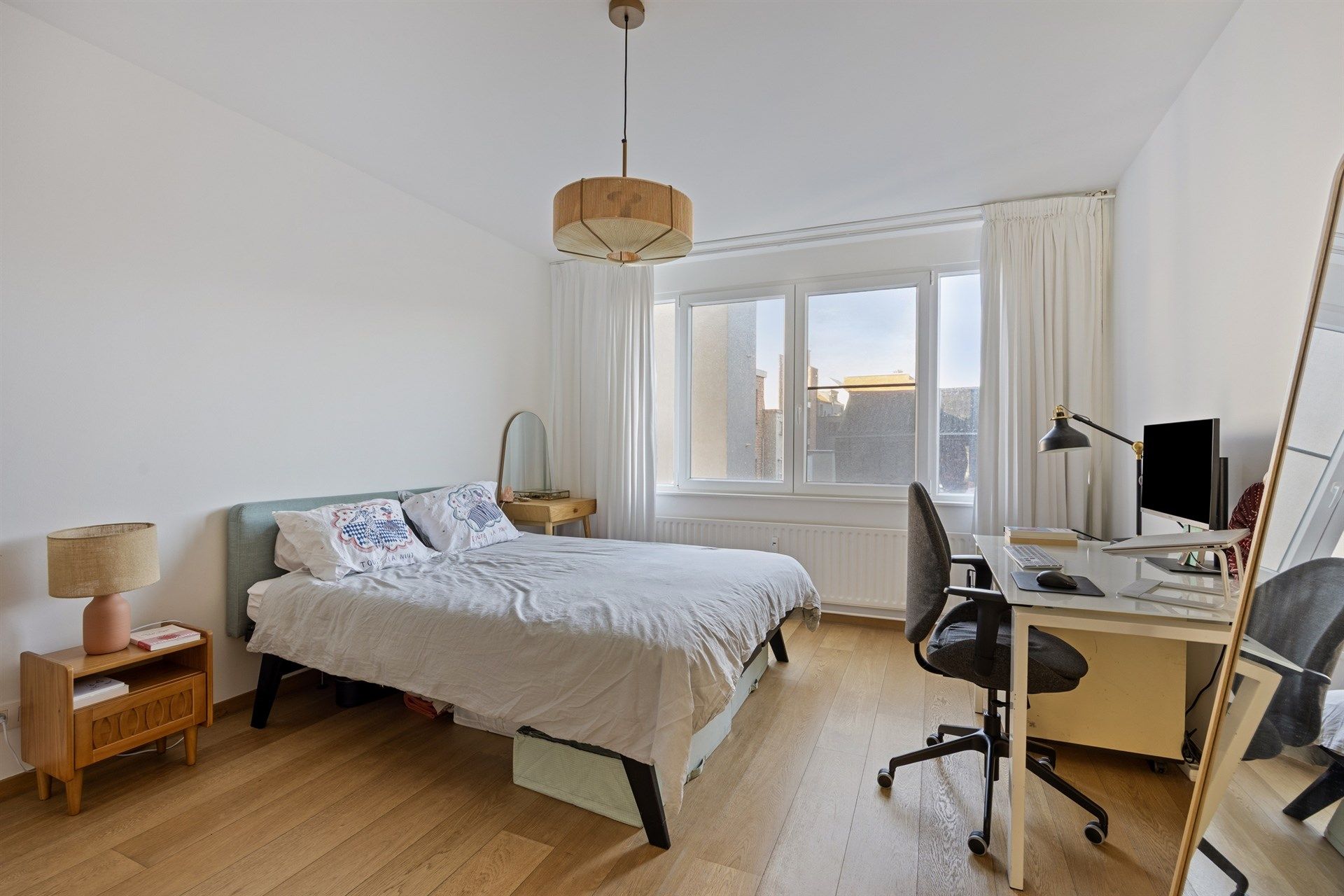 Gerenoveerd appartement met één slaapkamer te koop te Borgerhout foto 17