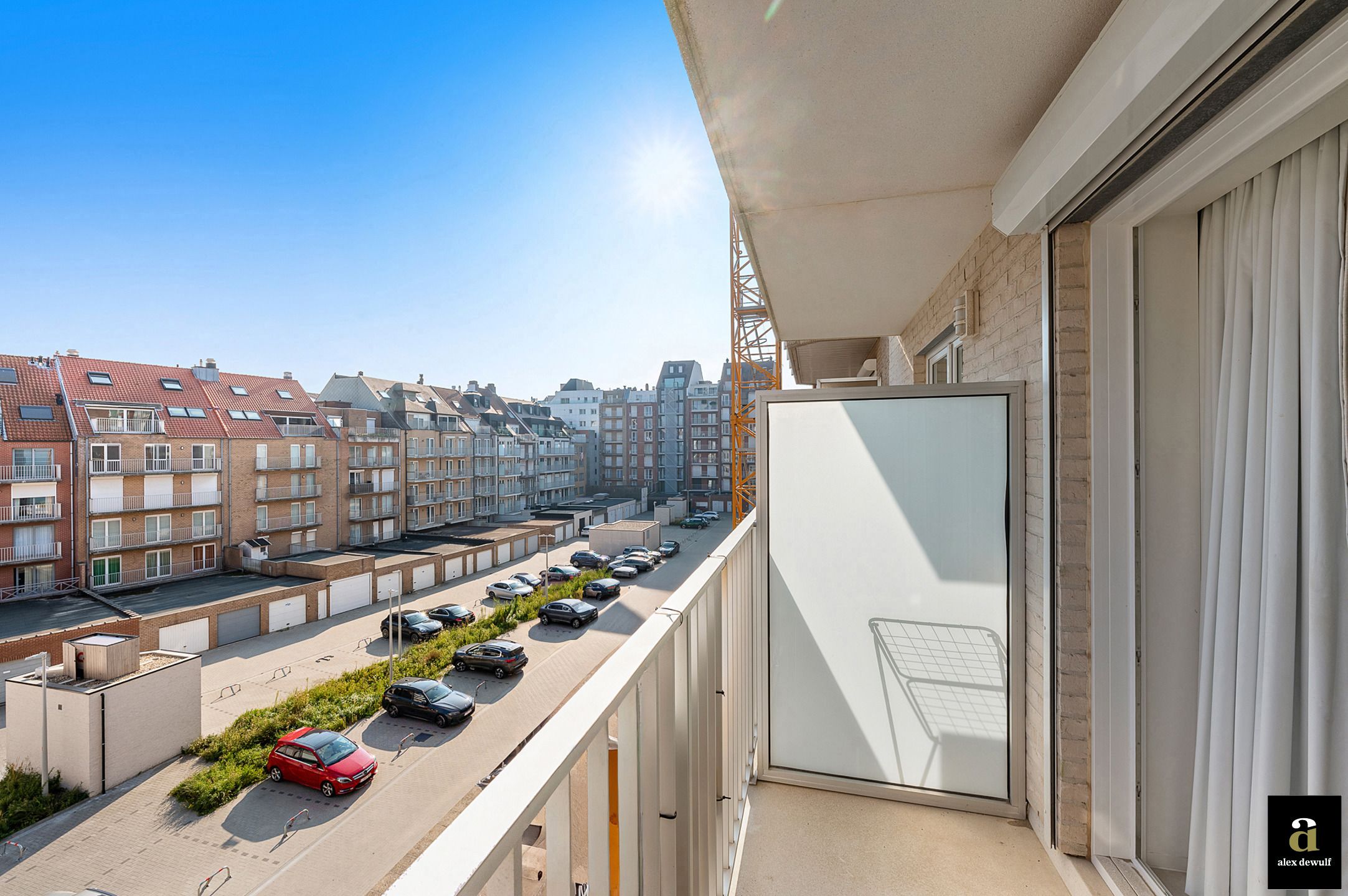 Stijlvol appartement met zeezicht op de Zeedijk foto 26