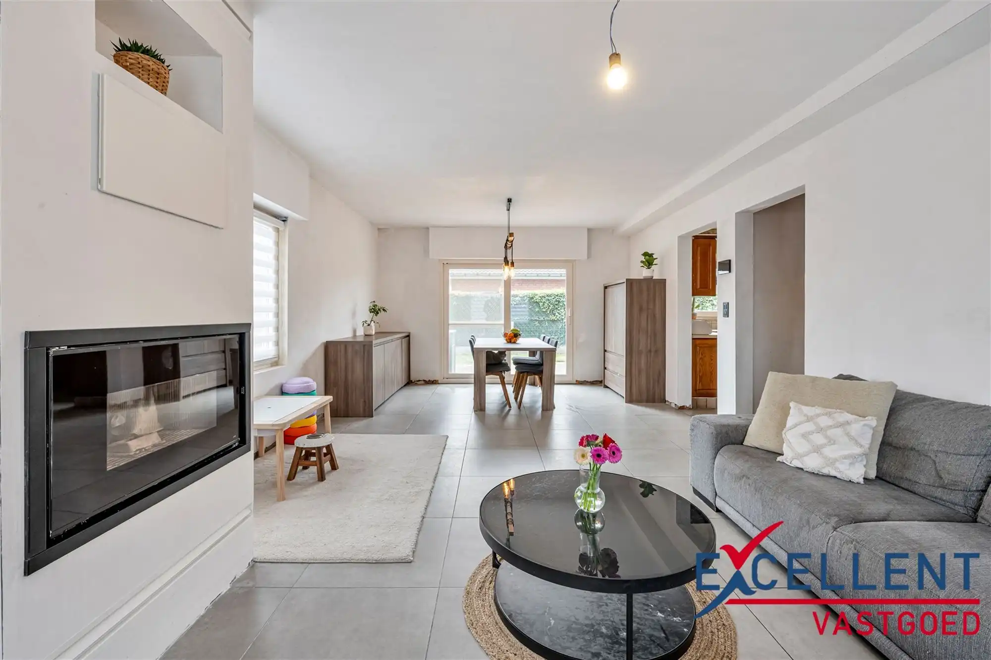 Ideaal gelegen alleenstaande woning in rustige wijk te Astene foto 3