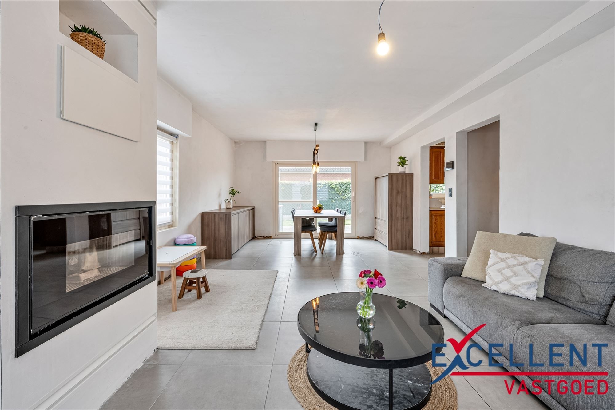 Ideaal gelegen alleenstaande woning in rustige wijk te Astene foto 3