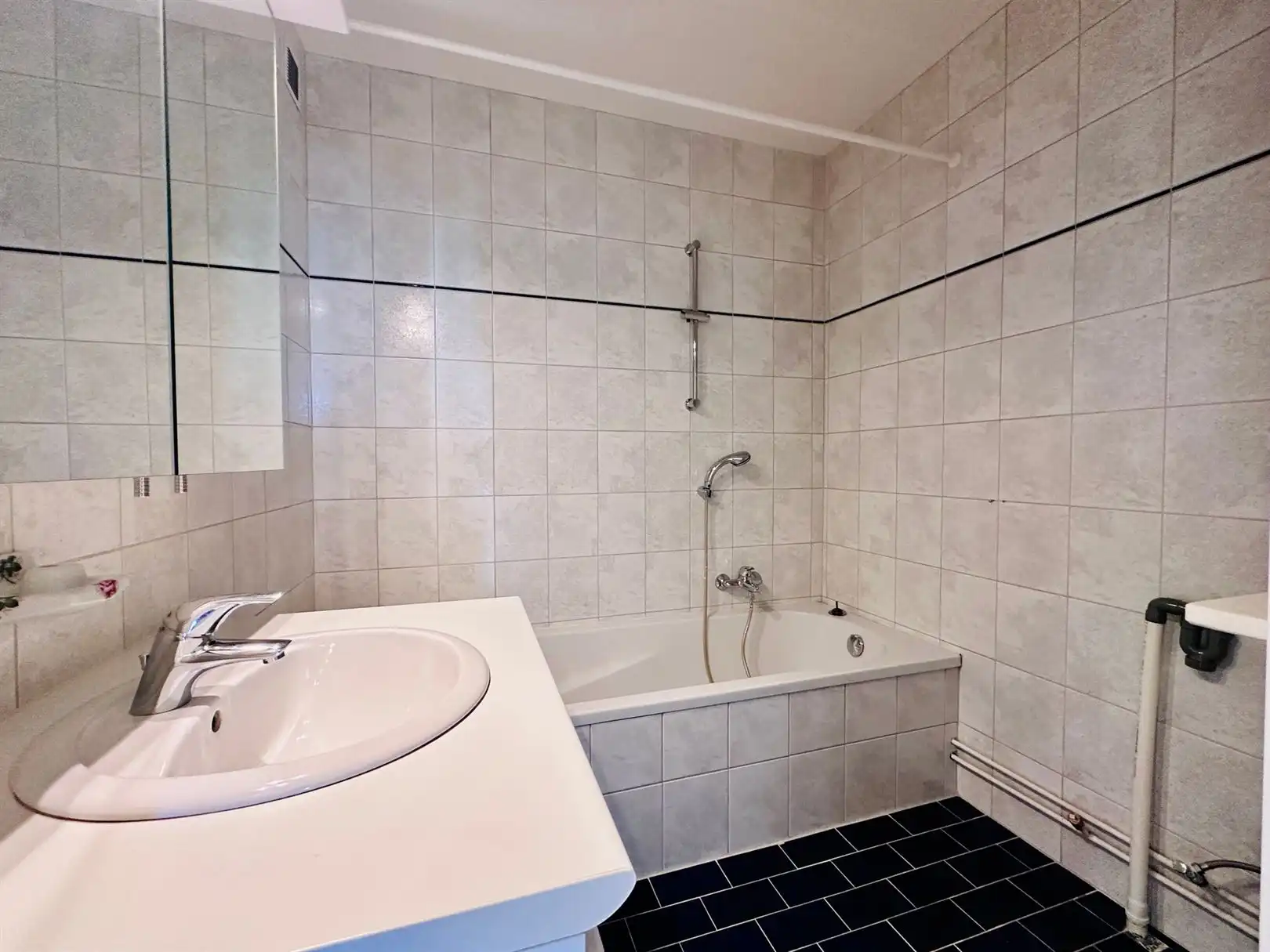 Leuk 1-slaapkamer appartement in het hartje van Dendermonde  foto 13