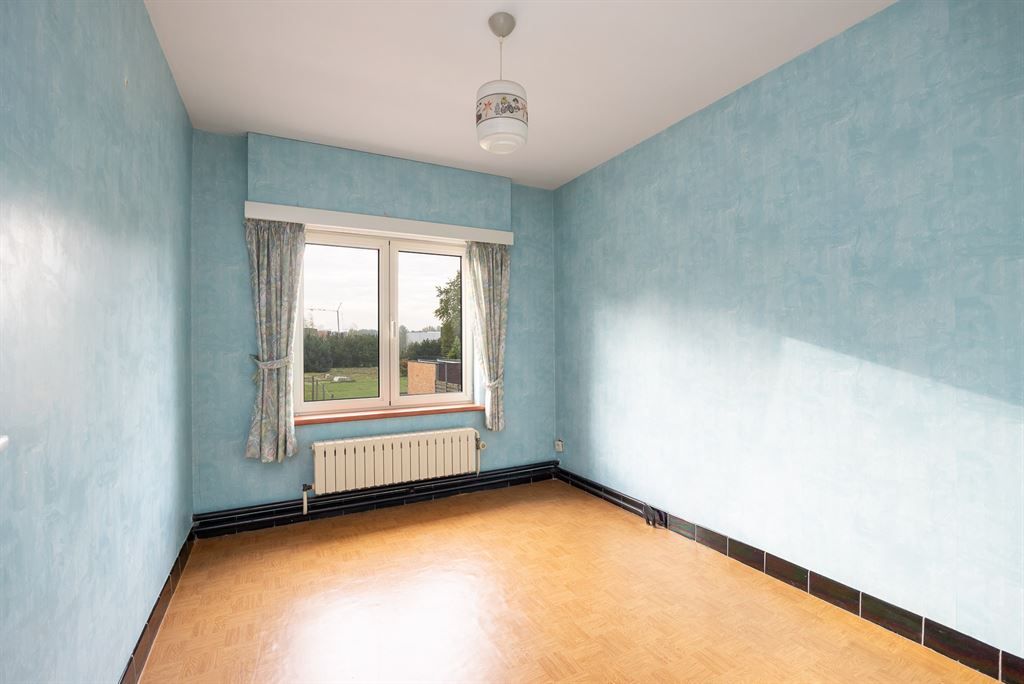 Karaktervolle woning met veel potentieel foto 23