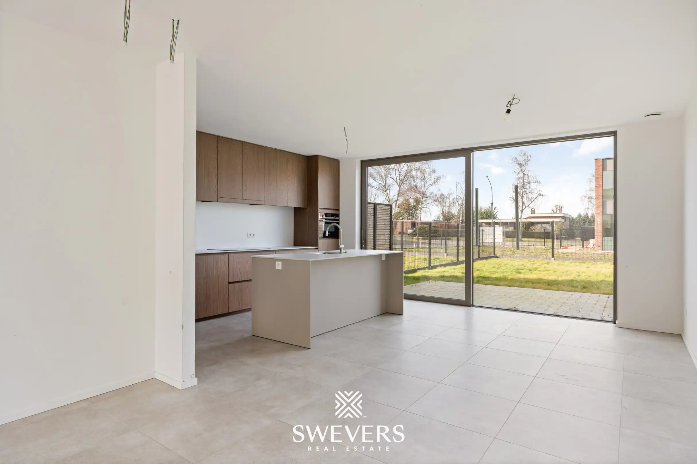 Instapklare nieuwbouwwoning (2025) met doordachte indeling, terras en uitstekende bereikbaarheid foto 8