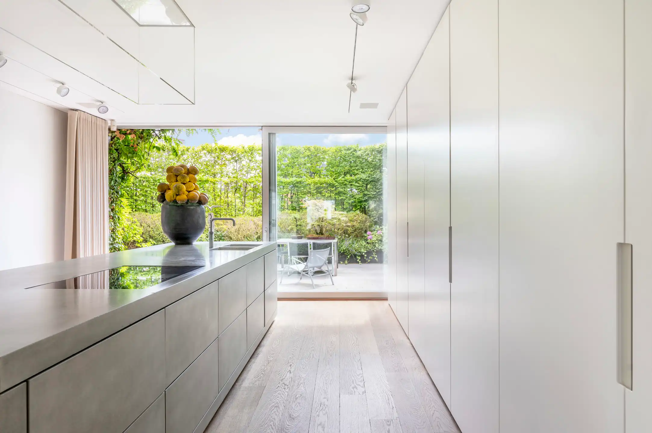 ANTWERPEN-ZURENBORG -  Luxe appartement met zwembad! foto 6