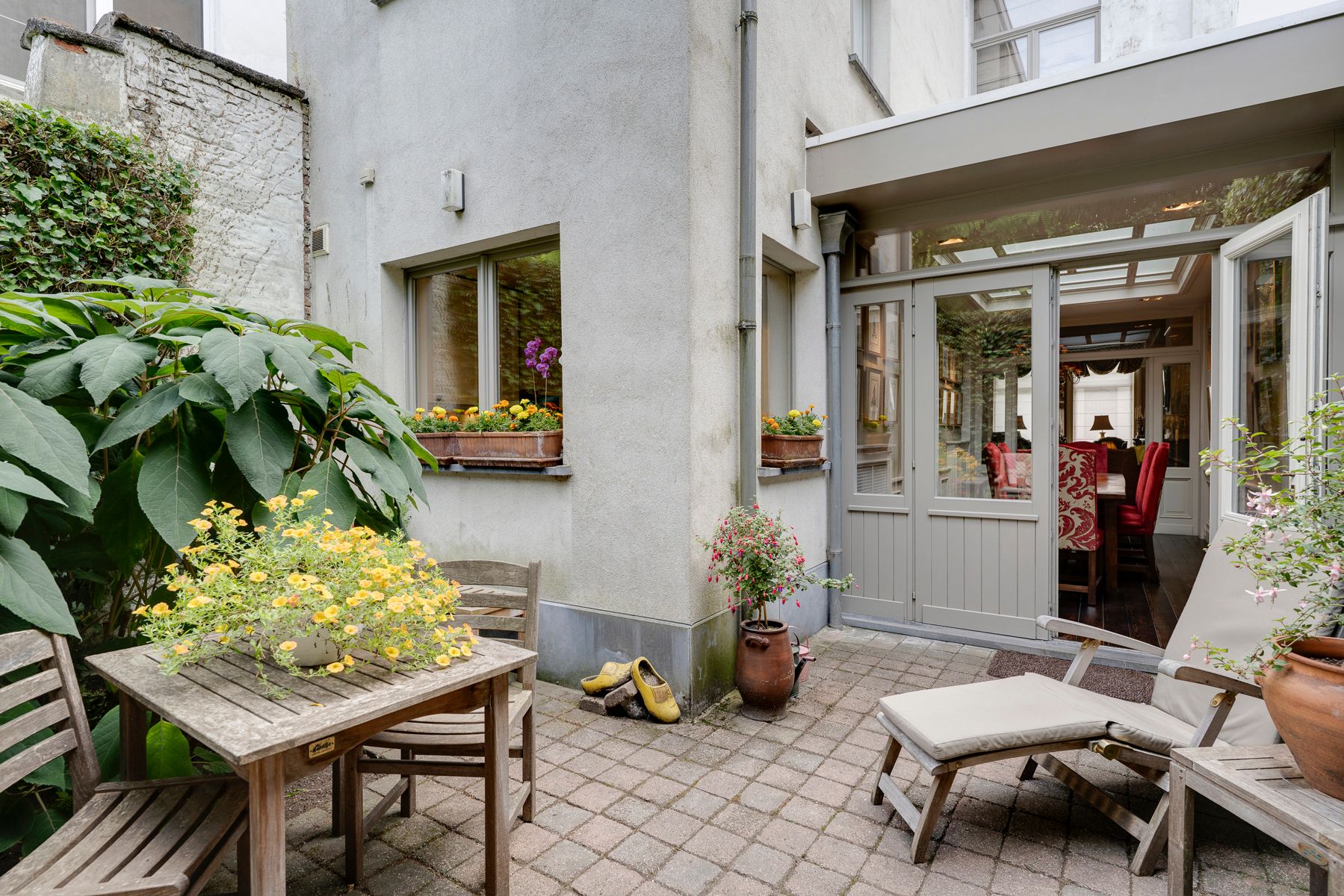 Uniek neoclassicistisch herenhuis in de Markgravebuurt foto 10
