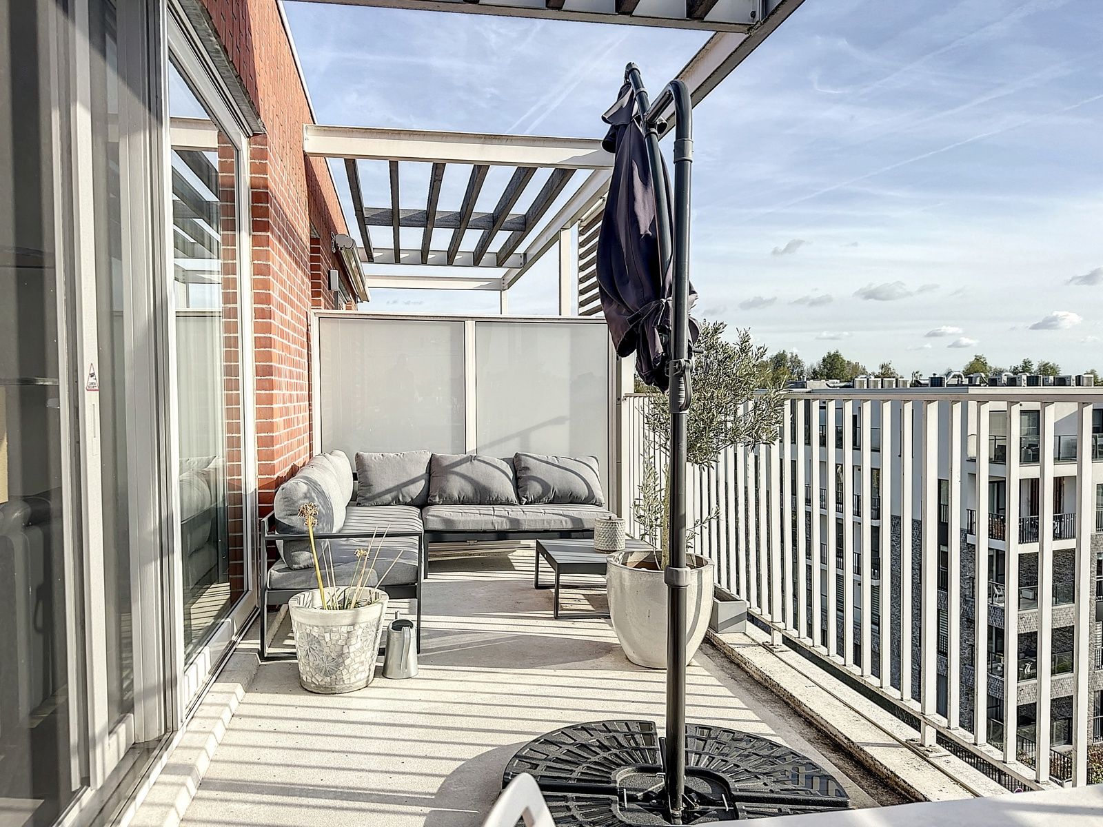 Modern appartement met prachtig weids zicht  foto 8