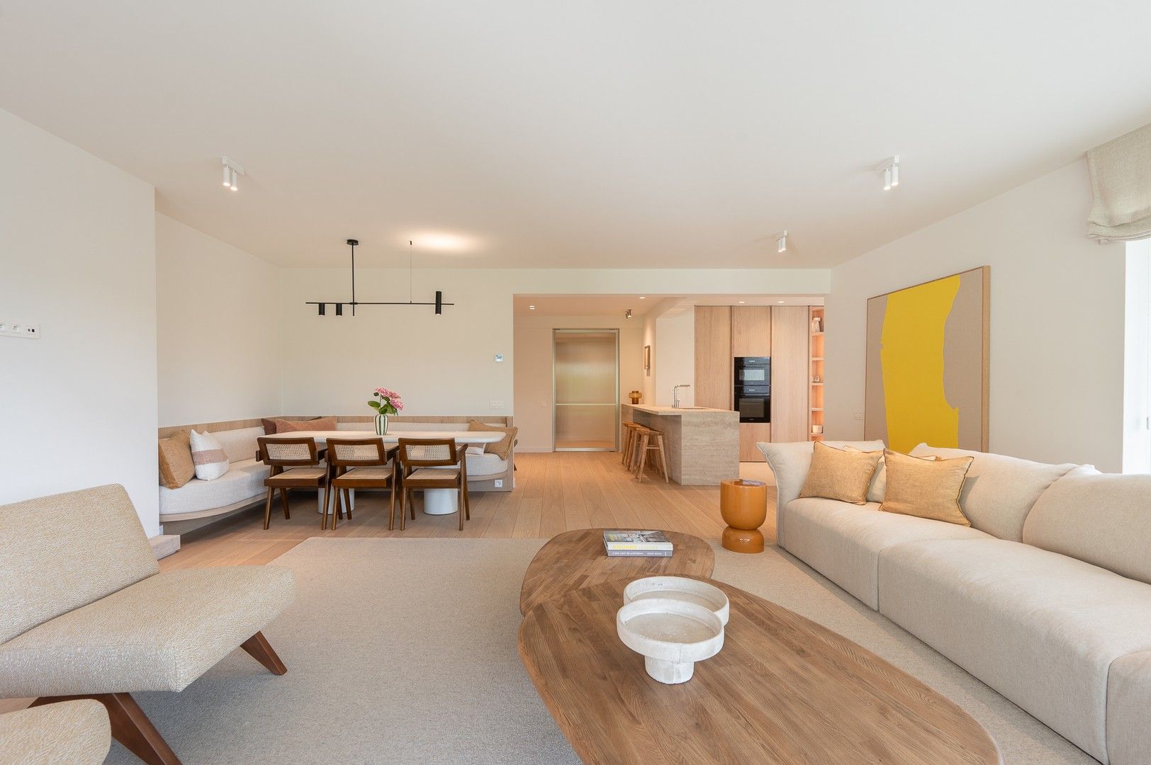 Prachtig tuinappartement met zuid gerichte tuin gelegen in het Zoute, op wandelafstand van de zee. foto 11