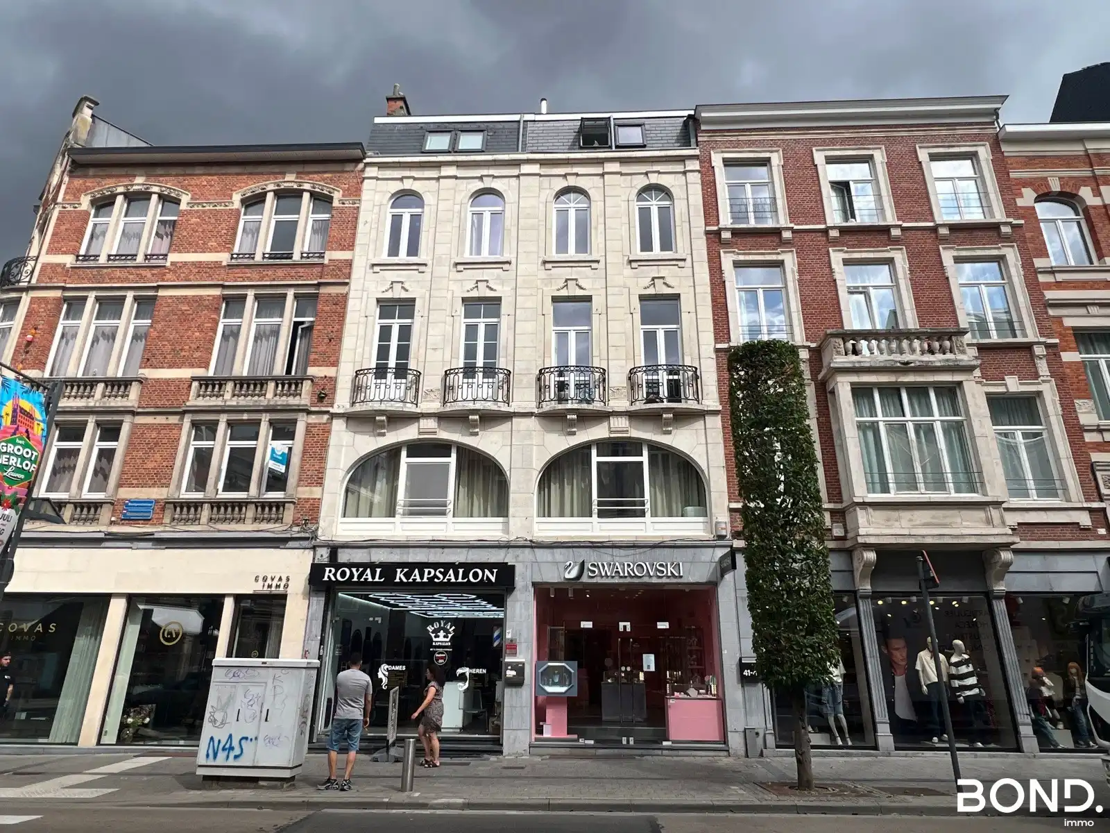 Totaal gerenoveerde studentenstudio te huur in hartje Leuven foto 8