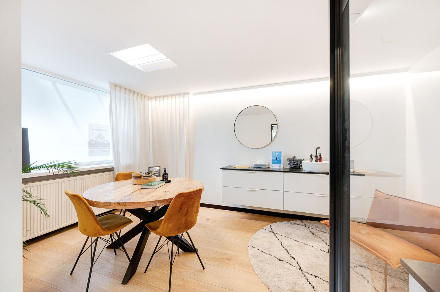 Handelsruimte op toplocatie in Heist - 185 m2 foto 12