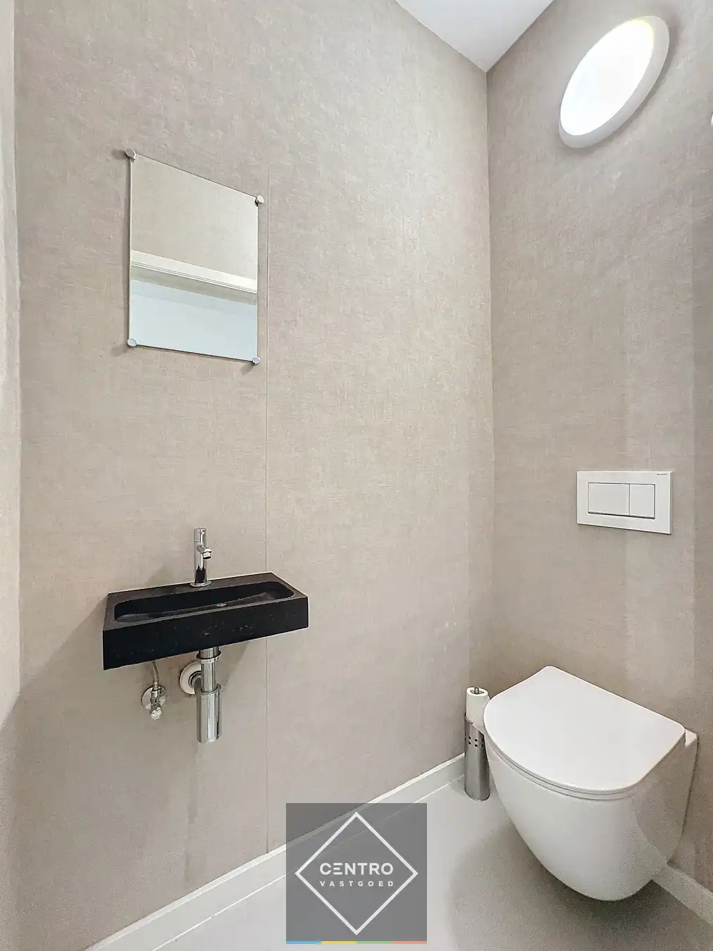 GERENOVEERD gemeubeld appartement aan de JACHTHAVEN met 3 slpks én 3 terrassen! foto 12