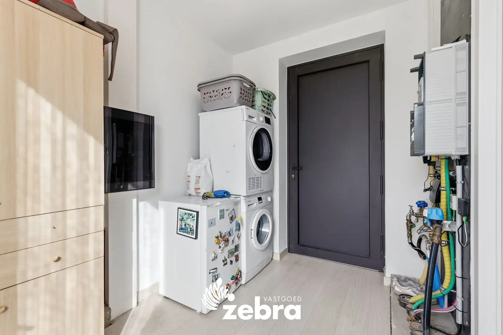 Recente moderne woning (2024) met 4 slaapkamers en tuin in Tielt! foto 21