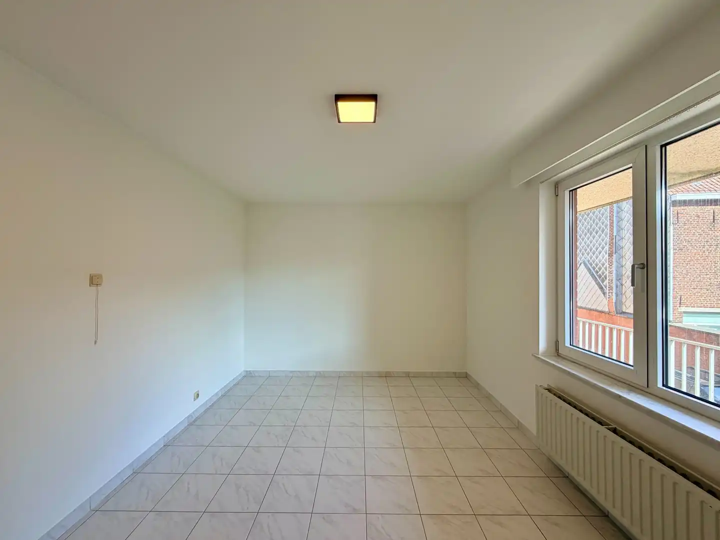 Instapklaar appartement in het centrum van Roeselare! foto 8