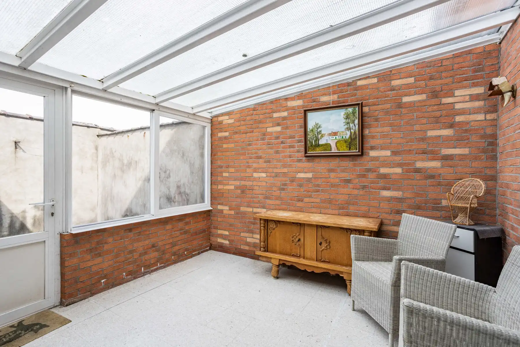 Leuke op te frissen woning aan de stadsrand! foto 9