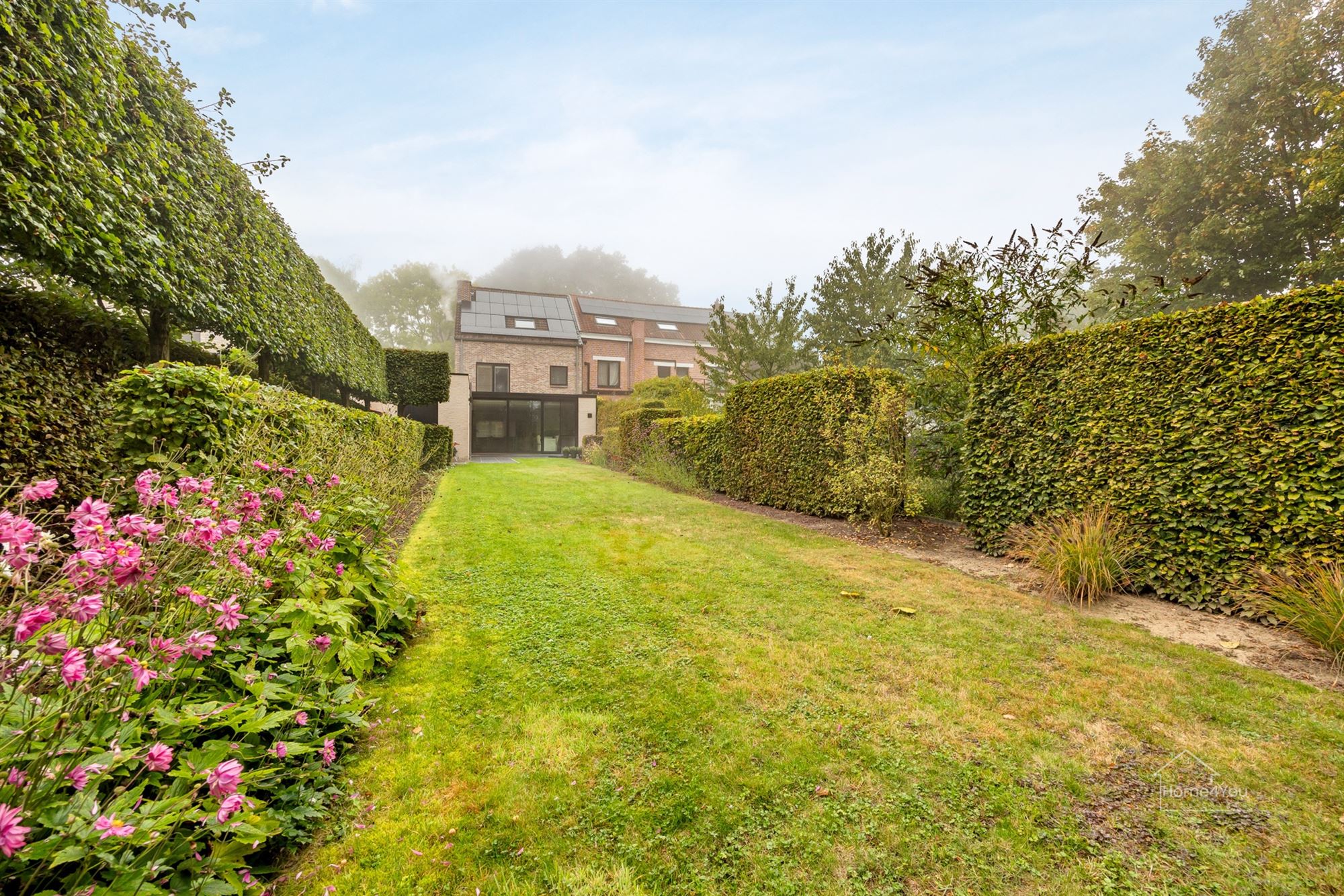 Instapklare gezinswoning met 4 slaapkamers en tuin foto 6