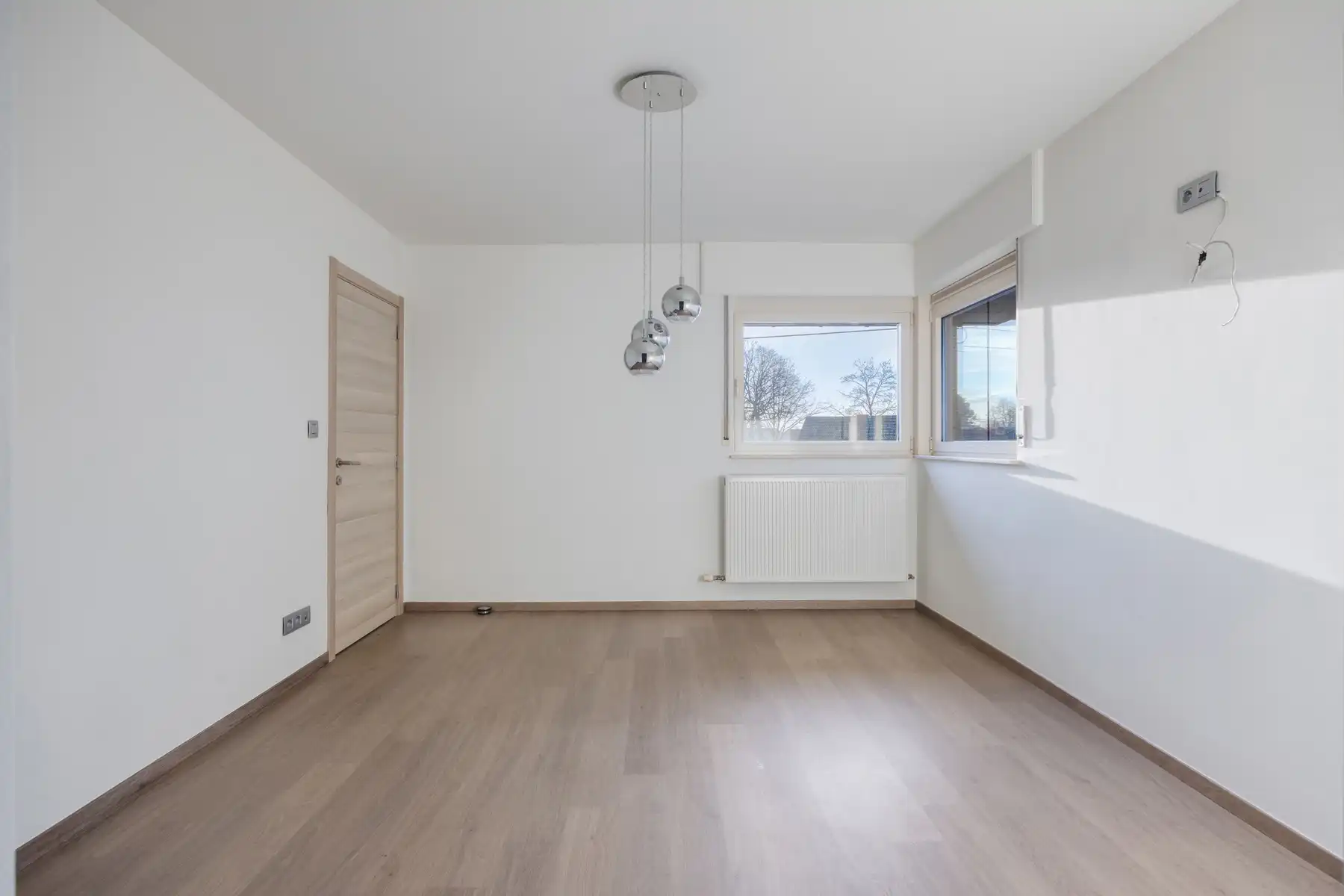 Luxueuze woning met 4/5 slpk. op 11a90ca in Neeroeteren.  foto 26