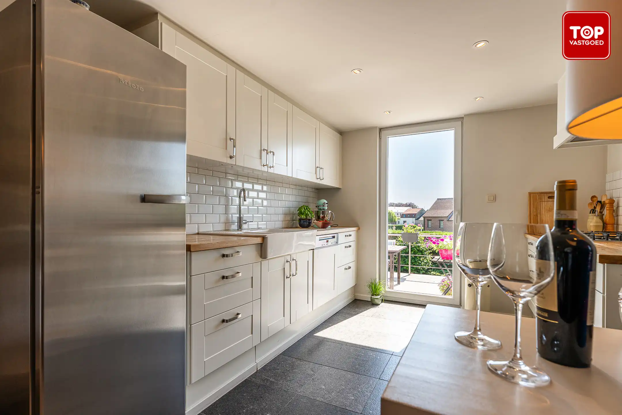 Instapklare combinatie van handelsgelijkvloers en bel-etagewoning op een uiterst gunstige locatie. foto 23