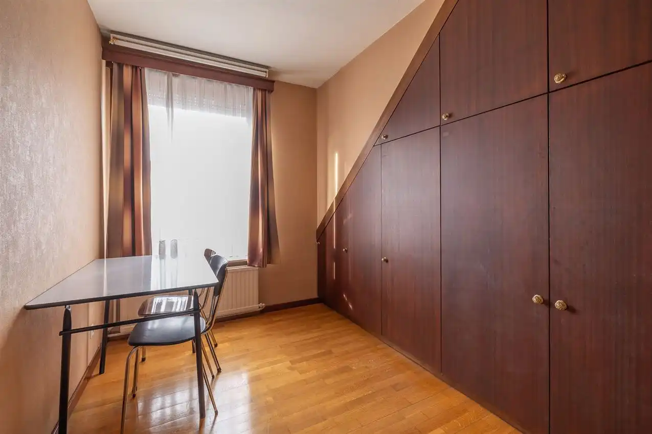 Verzorgde Bel-etage met 3slk en epc C.   foto 20