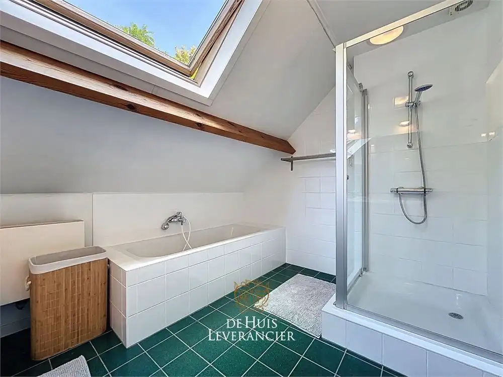 Hoeve bestaande uit 2 woningen met vele mogelijkheden (EPC B!) foto 45