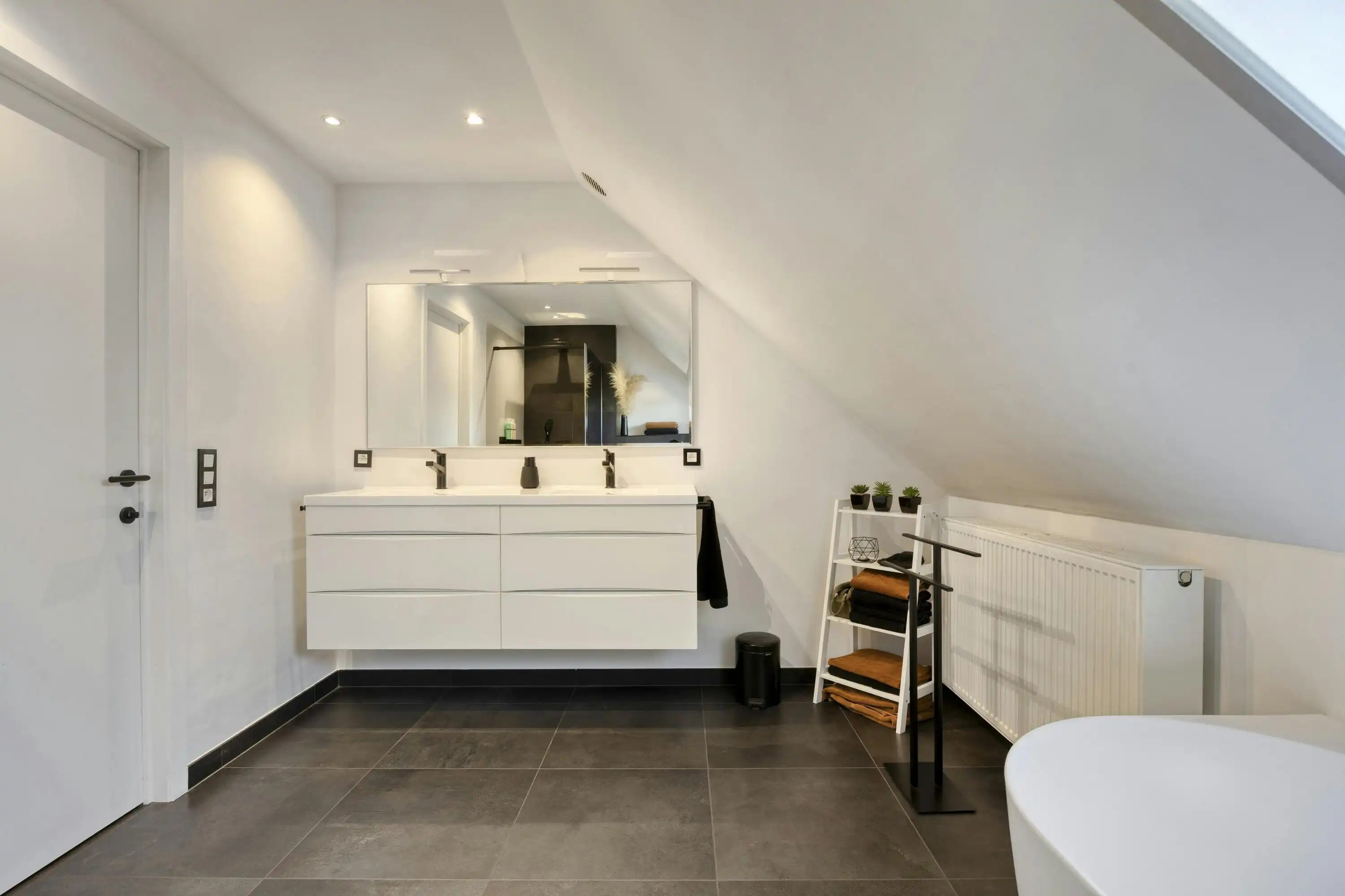 Volledig instapklaar energiezuinig huis met 3 slaapkamers foto 16