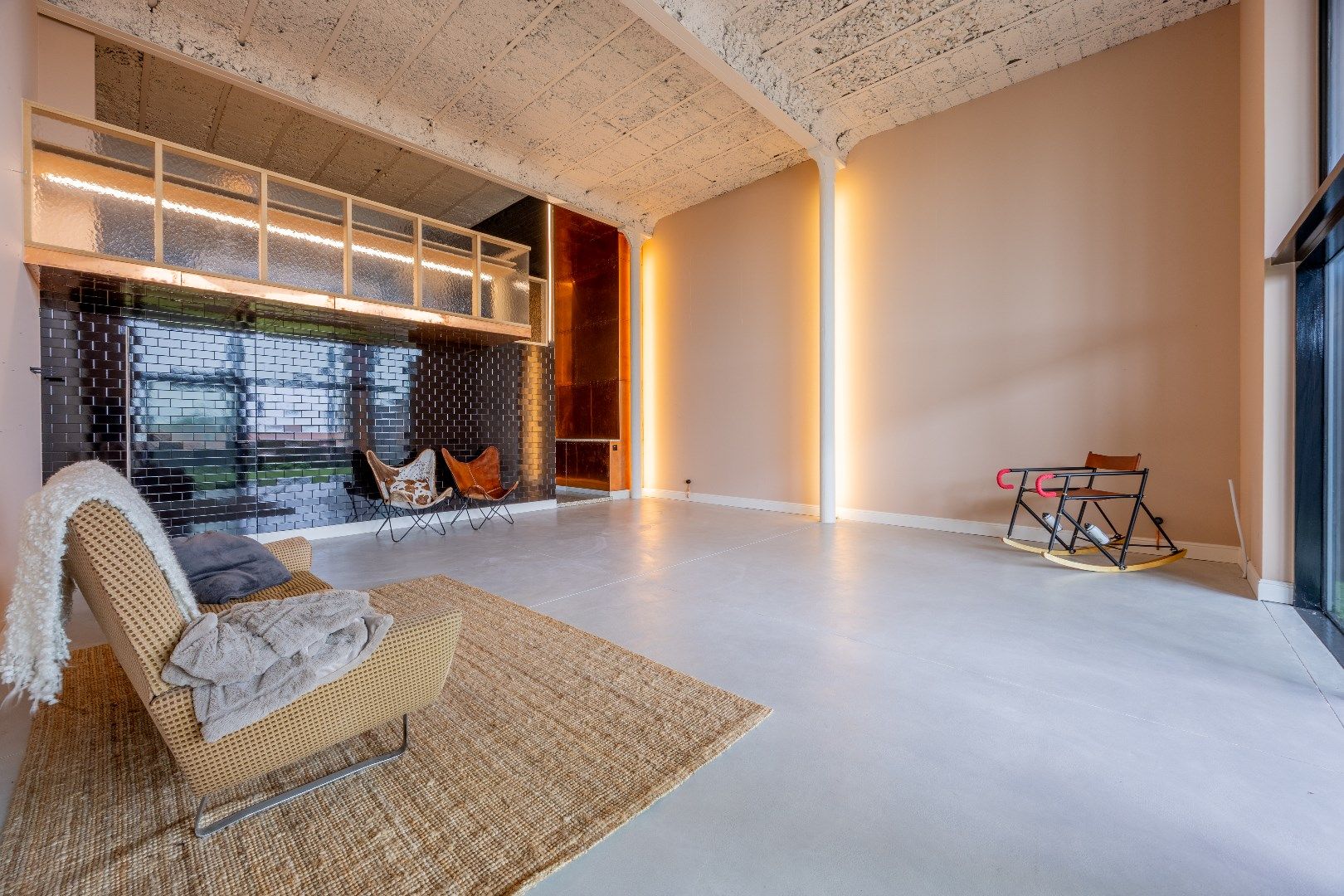 SUBLIEME LOFT MET RUIM TERRAS EN AUTOSTAANPLAATS foto {{pictureIndex}}